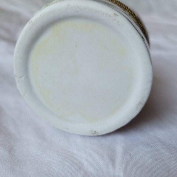 Angel Porcelain Trinket Box Harp Floral Vintage Gold Tone Trim Clasp Ring Box - Picture 11 of 15